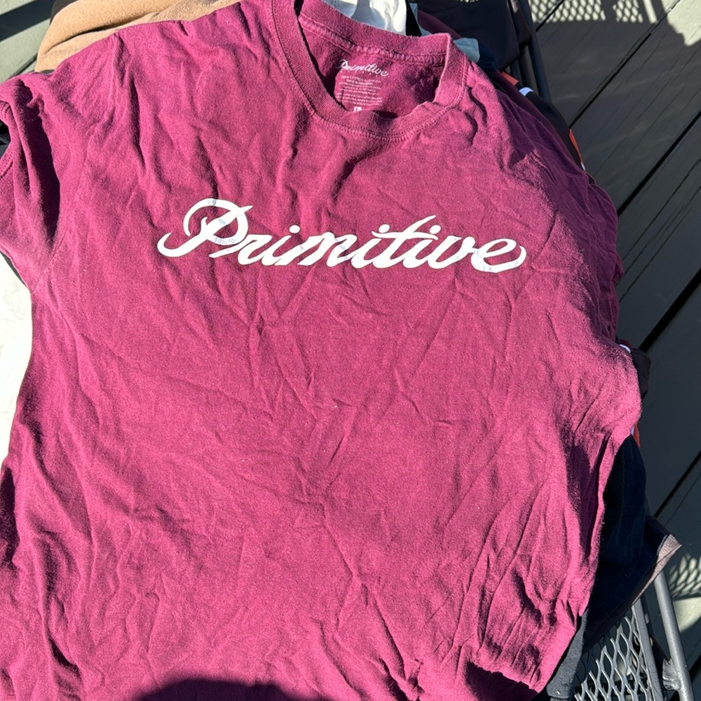 Men’s primitive t shirt size large